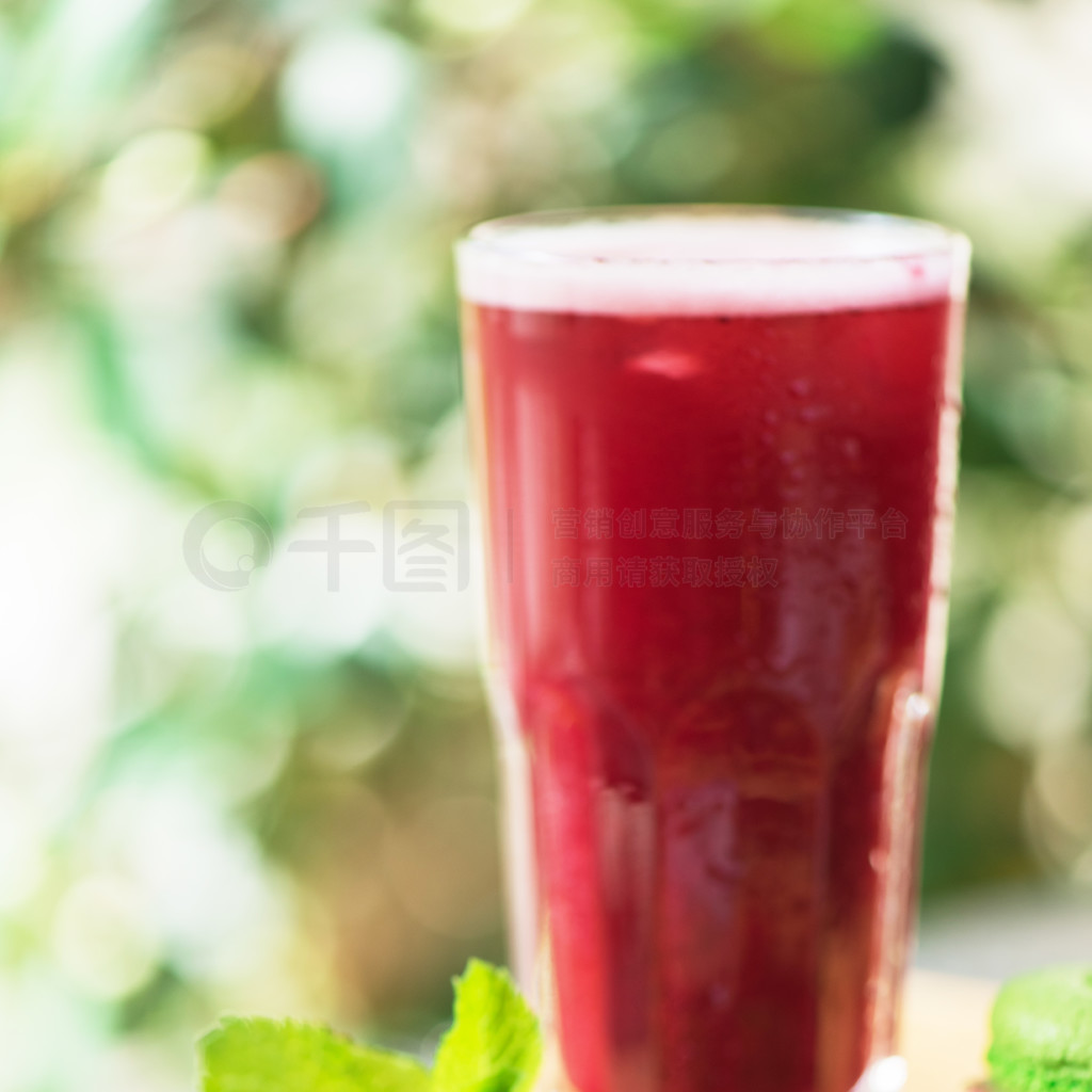 蔓越莓果汁饮料 健康时尚的无酒精即饮选择